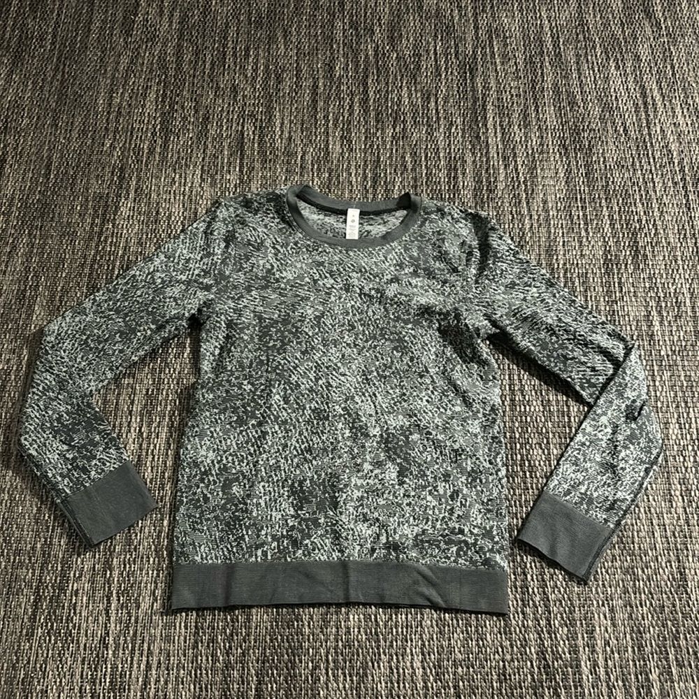 Lululemon Swiftly Breathe Long Sleeve Floral Fauna Black Rhino Grey Size 4
